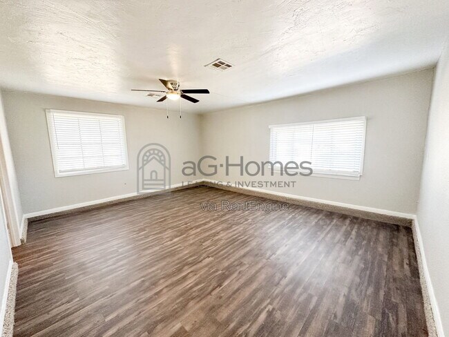 Foto del edificio - 1508 NE 44th St