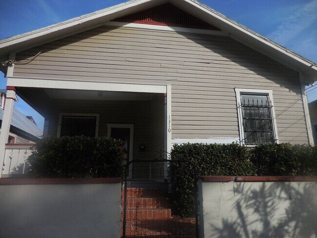 Building Photo - 1310 15TH Avenue