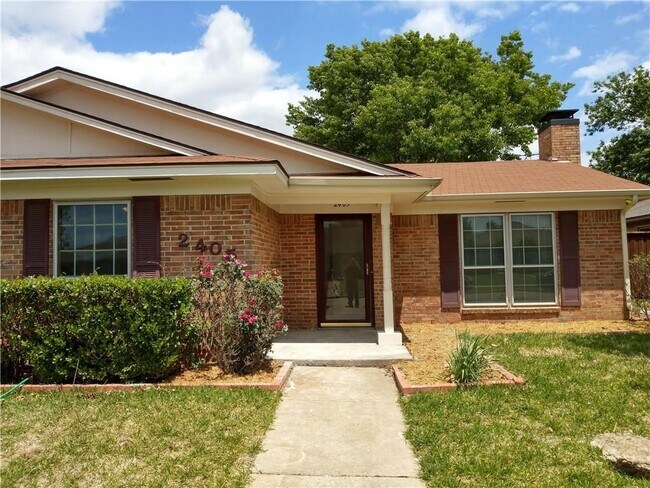 Foto del edificio - 2405 Creekdale Dr