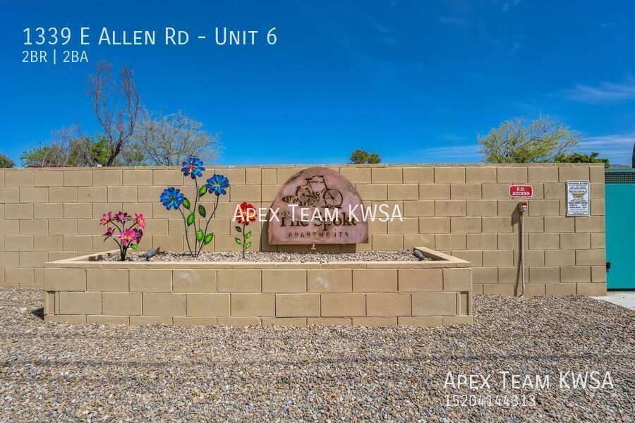 Foto principal - 1339 E Allen Rd