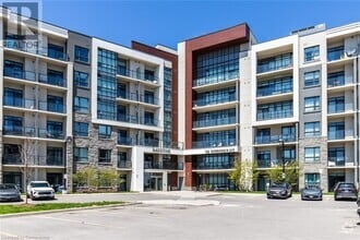 Building Photo - 125 Shoreview Pl