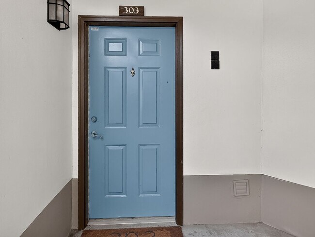 Foto del edificio - 10150 Belle Rive Blvd