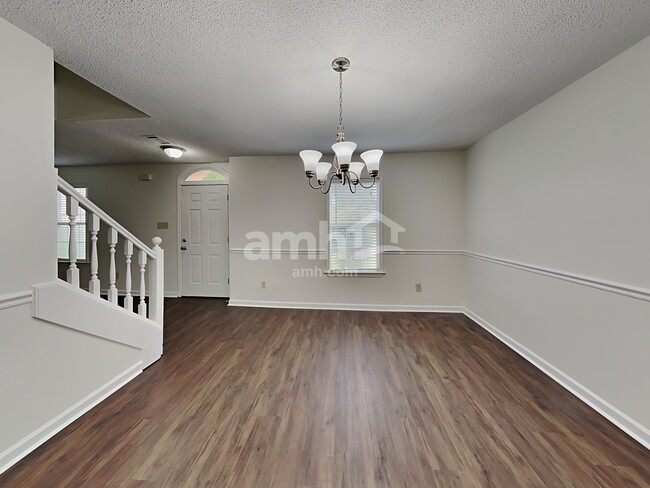 Foto del edificio - 3019 Long Bridge Cv