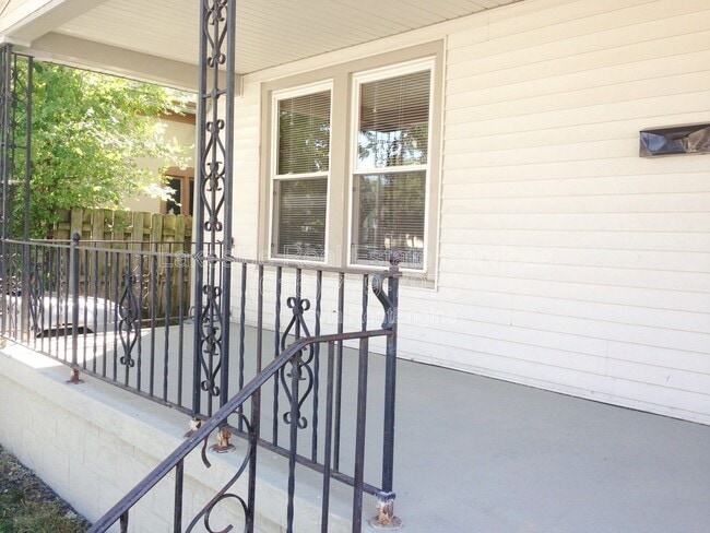 Foto del edificio - 750 Watkins St SE