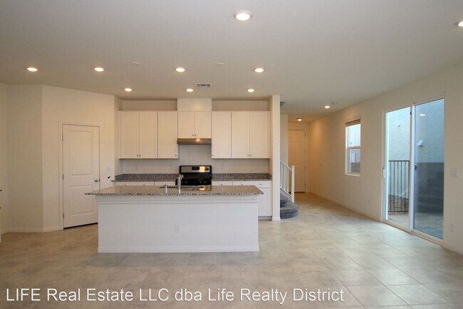 Building Photo - 5 br, 4 bath House - 2970 Saltillo Ln