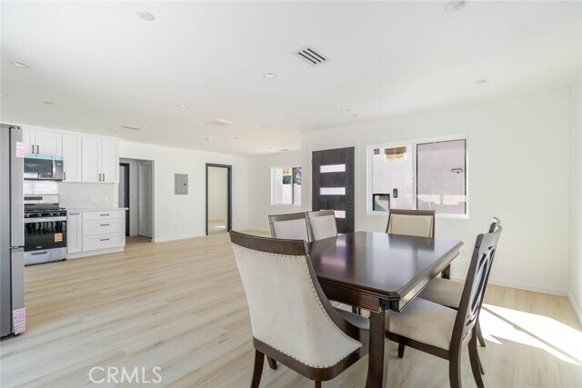 Foto del edificio - 9813 Foothill Blvd