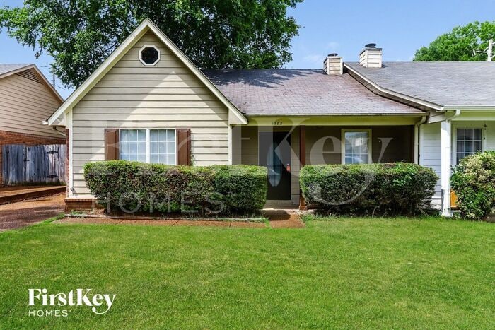 Foto principal - 5582 Oak Branch Cir N