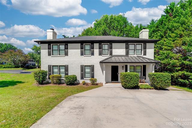 Foto principal - 5024 Rea Rd