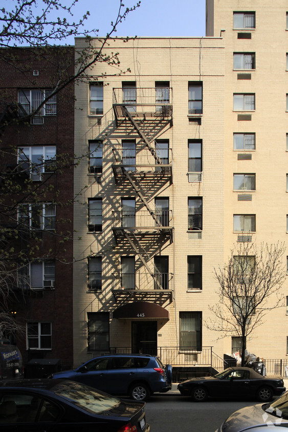 445 E 83rd St, New York, NY 10028 - Apartments in New York, NY ...