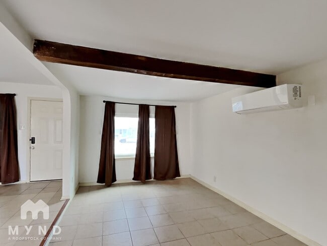 Foto del edificio - 215 Shady Rill