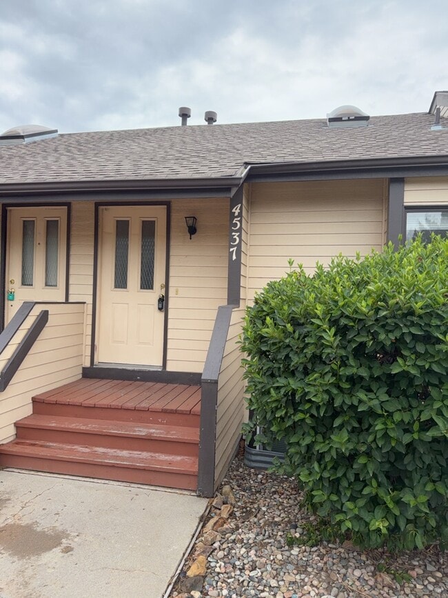 Building Photo - 4537 Lamplighter Cir