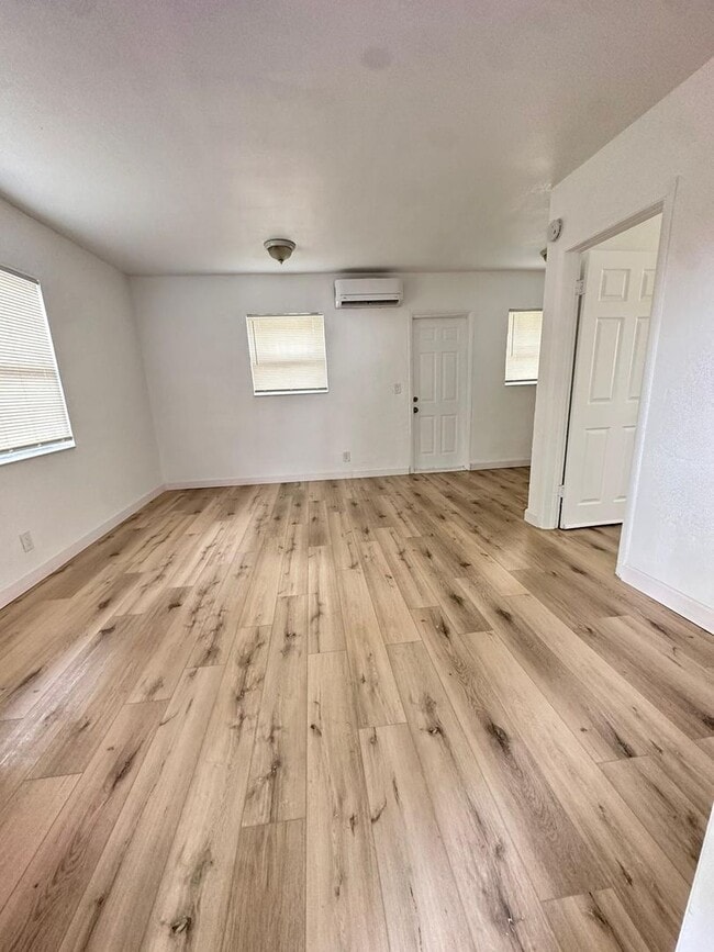 LC 07:129 SW 5th CT - LC 07:129 SW 5th CT Apartment