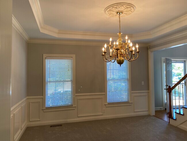 ¡Comedor formal - 5115 Grand Oak Way
