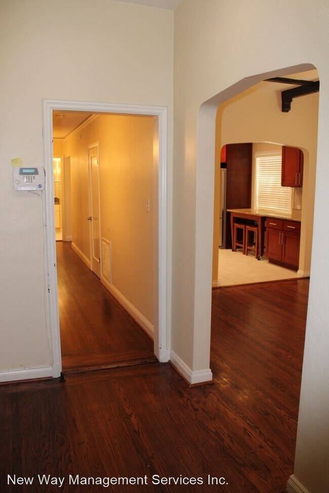 Building Photo - 4 br, 3 bath House - 2 Sycamore Court