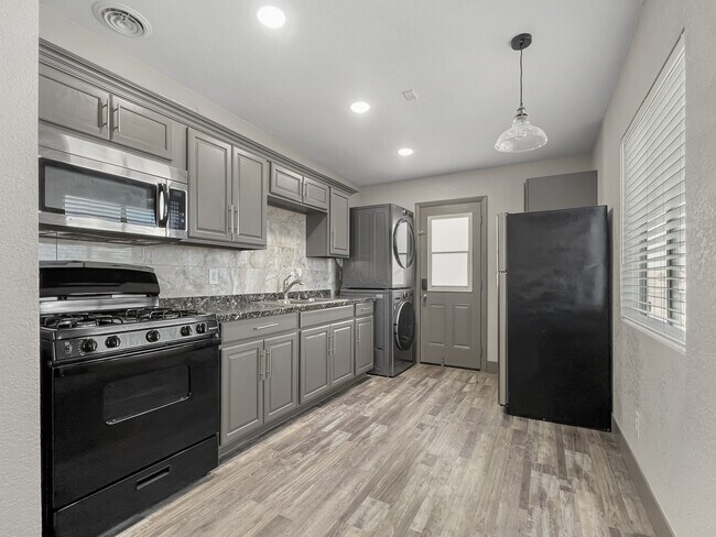 Cocina - 1805 Evelyn Ave