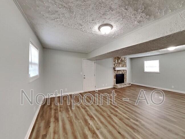 Foto del edificio - 2741 Oxford Dr