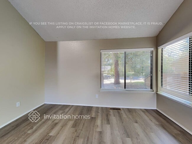 Building Photo - 5927 Moon Rock Way