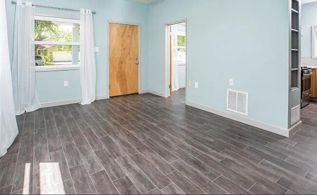 Building Photo - Midtown Coeur d'Alene House