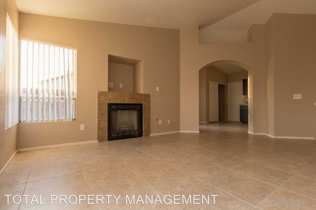 Building Photo - 3 br, 2 bath House - 4519 Checker Way
