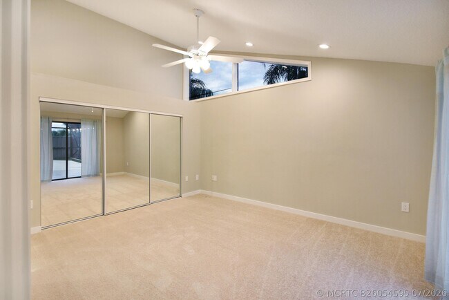 Foto del edificio - 9623 Boca Gardens Pkwy