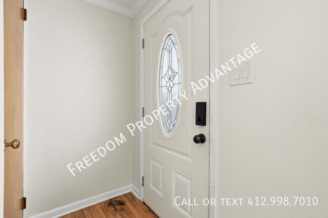 Building Photo - 25 Ridge Dr