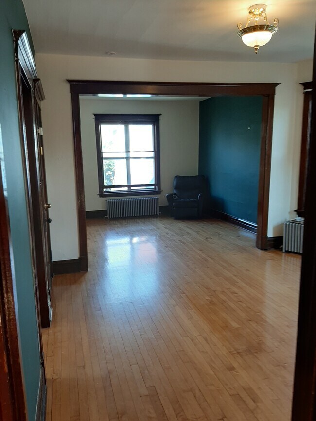Foto del edificio - 1746 N Kedzie Ave