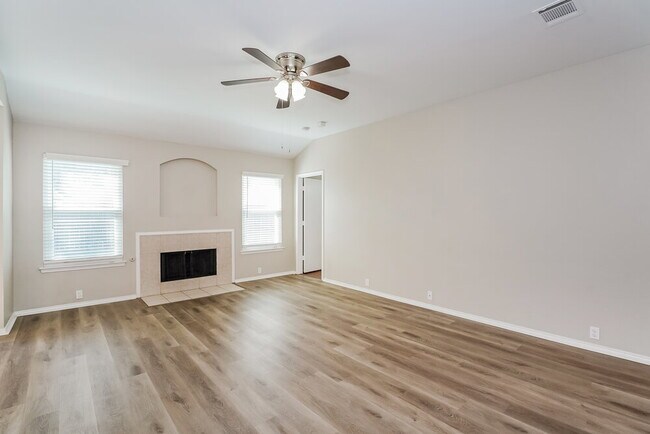 Foto del edificio - 3313 Teasbend Ct