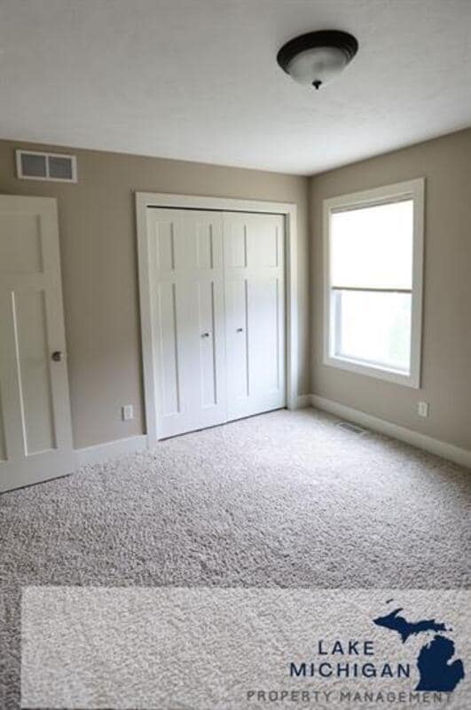 Building Photo - 8965 Plantation Dr SW