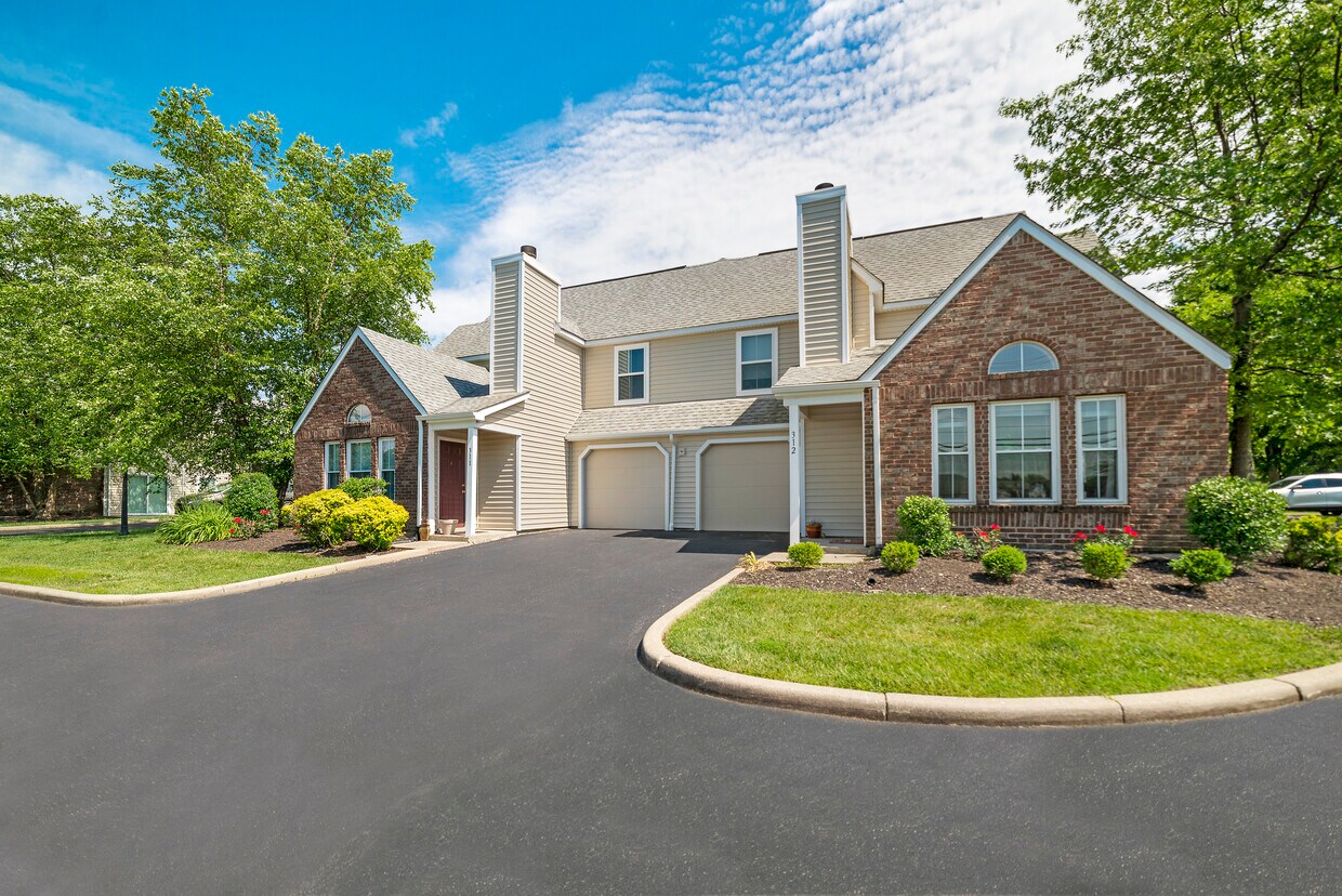 Windridge Townhomes Apartments at 6700 Hopeful Rd Florence, KY