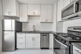Building Photo - 80 Terra Vista Ave