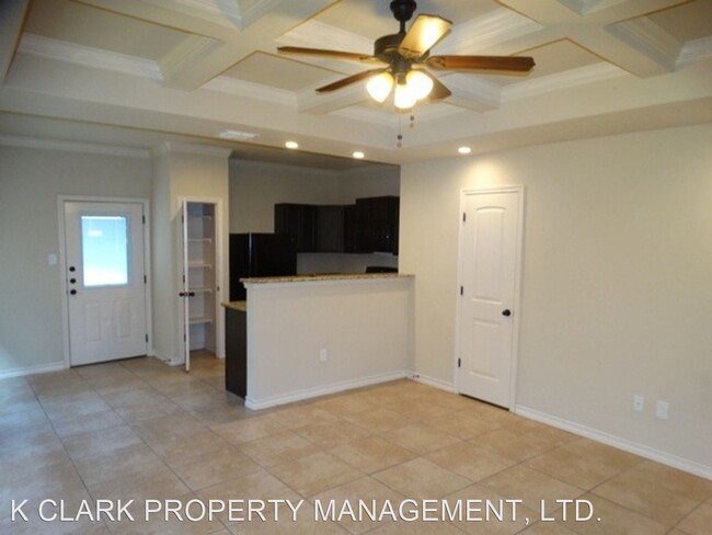 Building Photo - 3 br, 2.5 bath House - 6015 JAX WAY #104
