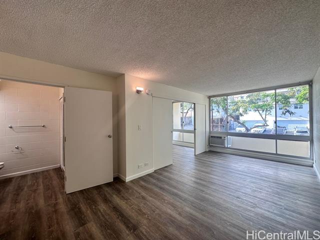 Foto del edificio - 1528 Emerson St