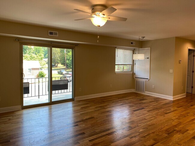 Foto del edificio - One bedroom one bathroom apartment off of West Union - Downtown Morganton