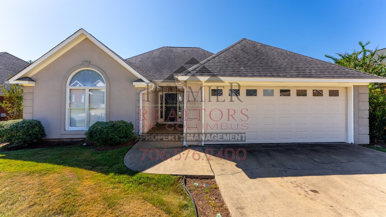 Foto principal - 3501 Carrington Pl