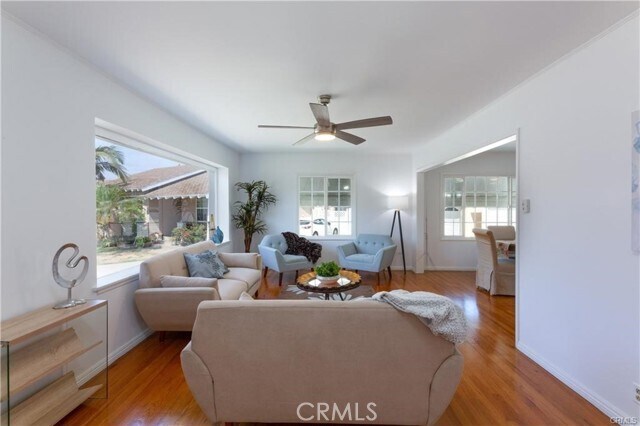 Foto del edificio - 4937 Minturn Ave