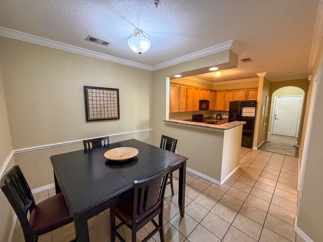 Building Photo - Campus View North #203