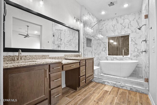 Foto del edificio - 13757 Villa Vista Ave