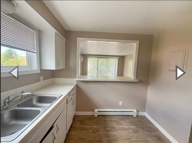 Foto del edificio - Comfortable 2 Bed / 1 Bath Just Steps from EWU