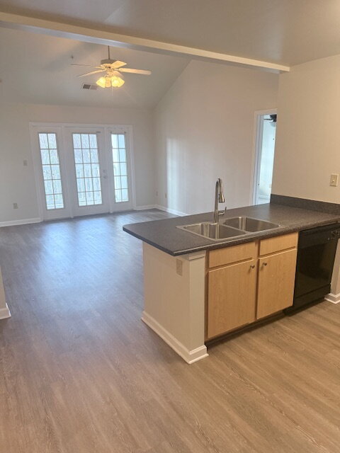 Foto del edificio - Beautiful Spacious Condo in Midlothian ready for move in!