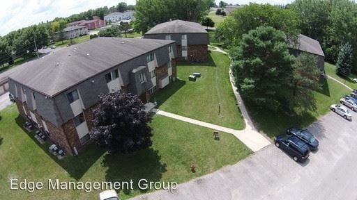 Primary Photo - 3832 Quail Pl