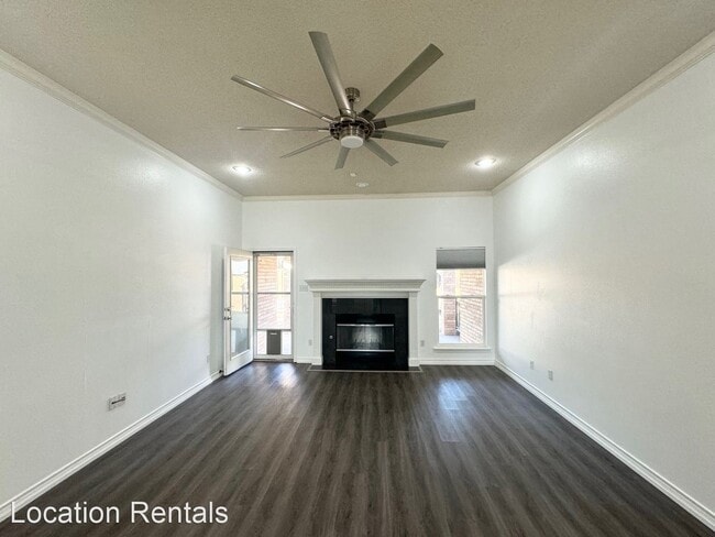 Foto del edificio - 4 br, 2 bath House - 5504 103rd Street