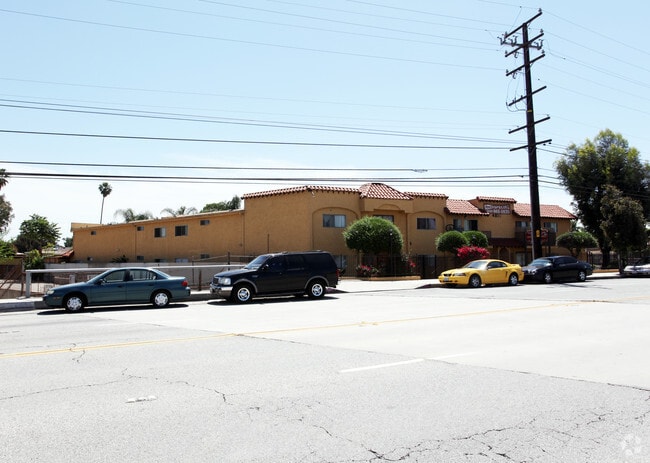 Vincent Village Apartments Covina, CA