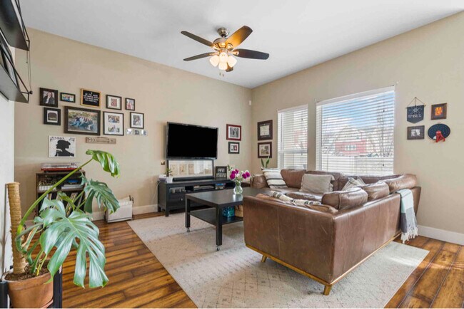 Building Photo - 869 Cannara Way