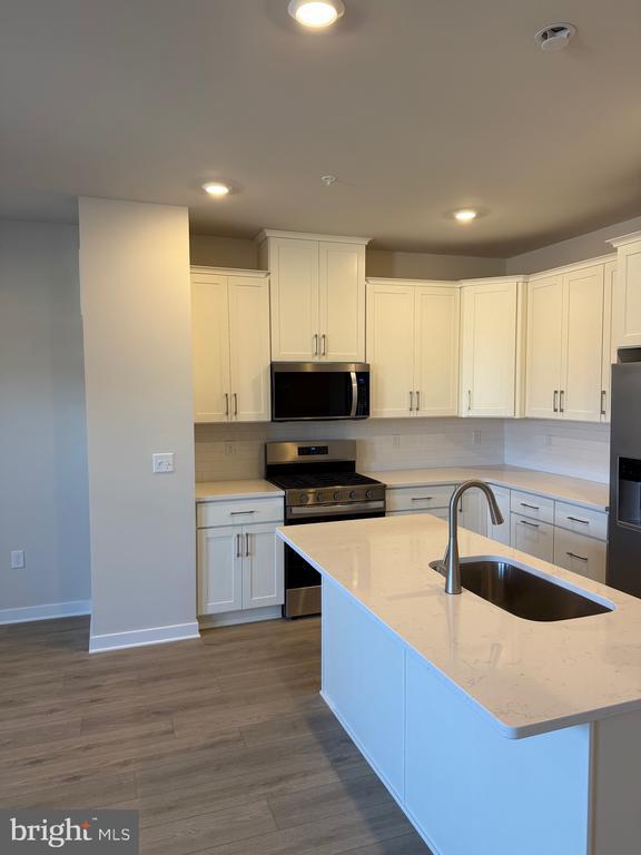 Building Photo - 113 Abramo Victor Dr