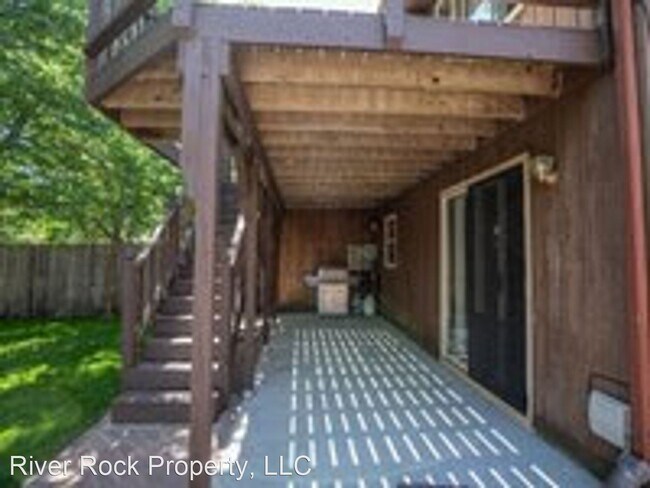 Building Photo - 3 br, 1.5 bath House - 3102 Covent Garden ...