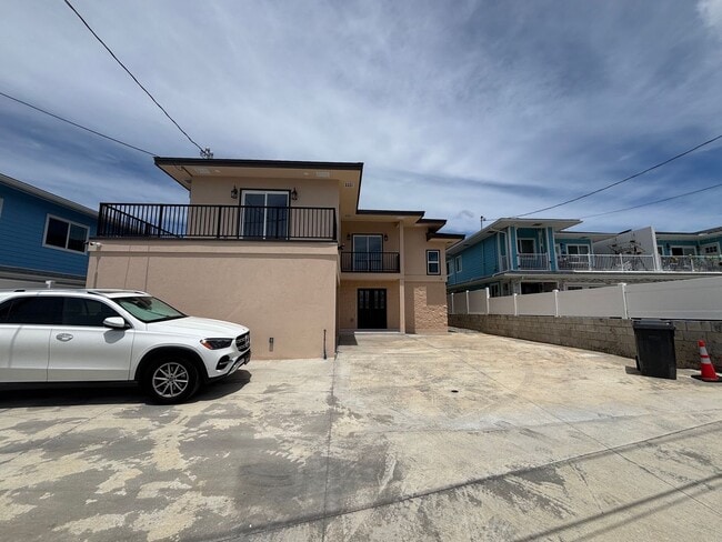 Photo - 1674 Kino St Apartment