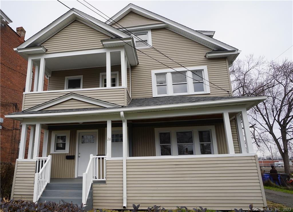 Primary Photo - 28 Cleveland Ave