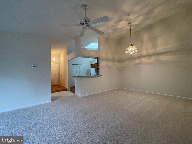 Building Photo - 6103 Wigmore Ln