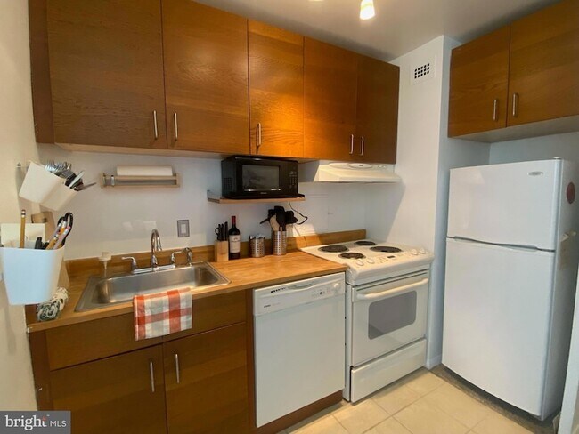 Foto del edificio - 1435 4th St NW