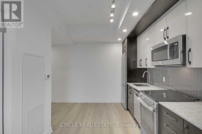 Building Photo - 1 Cardiff Rd